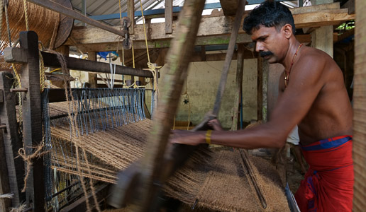 Hand loom weaving, Kochi